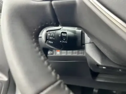 Photo 39 Peugeot 208 Gén. II Ph1 NG Active Pack 5