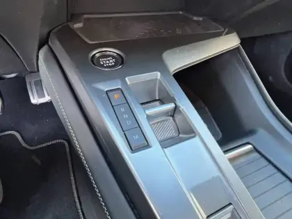 Photo 13 Peugeot 308  PureTech 130ch S&S EAT8