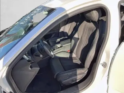 Photo 10 Peugeot 308  PureTech 130ch S&S EAT8