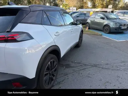 Photo 15 Peugeot 2008  PureTech 130 S&S EAT8