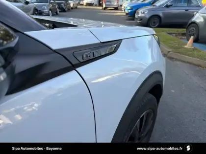 Photo 14 Peugeot 2008  PureTech 130 S&S EAT8