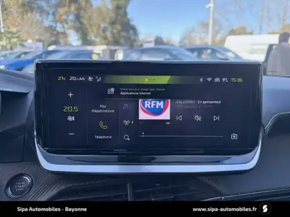 Photo 18 Peugeot 2008  PureTech 130 S&S EAT8