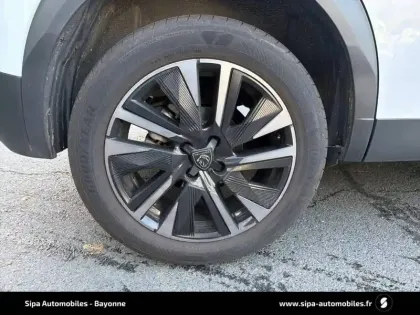 Photo 13 Peugeot 2008  PureTech 130 S&S EAT8