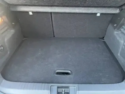 Photo 6 Renault Captur  E-Tech full hybrid 145 ch