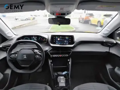 Photo 7 Peugeot 208  Electrique 50 kWh 136ch