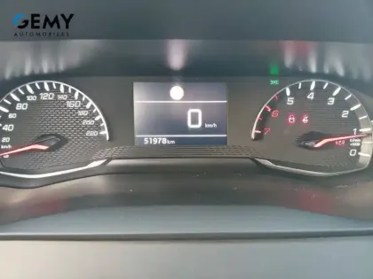 Photo 16 Peugeot 208  BlueHDi 100 S&S BVM6