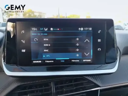 Photo 13 Peugeot 208  BlueHDi 100 S&S BVM6