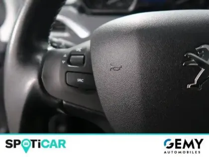 Photo 16 Peugeot 208  PureTech 110ch S&S BVM6
