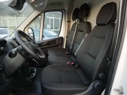 Photo 8 Peugeot Boxer  FGN TOLE 3.3 T L2H2 140 S&S BVM6