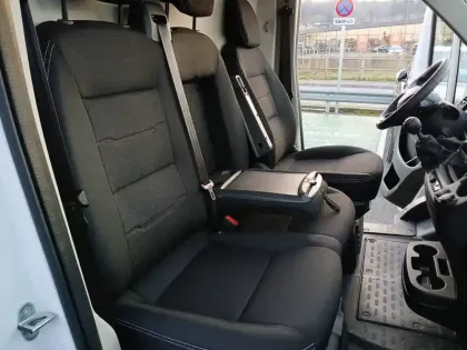 Photo 9 Peugeot Boxer  FGN TOLE 3.3 T L2H2 140 S&S BVM6