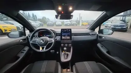 Photo 7 Renault Clio  E-Tech full hybrid 145