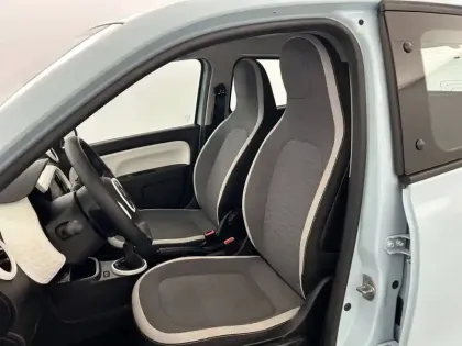 Photo 17 Renault Twingo  III SCe 65