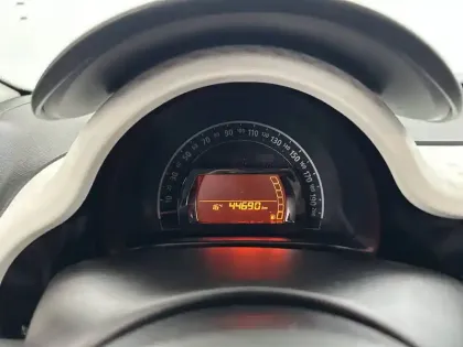 Photo 25 Renault Twingo  III SCe 65