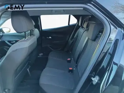 Photo 9 Peugeot 2008  BlueHDi 130 S&S EAT8