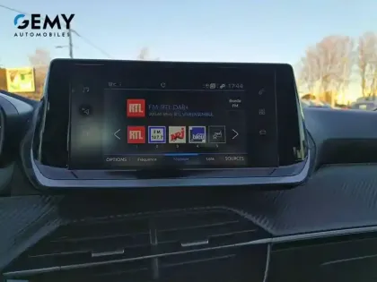 Photo 17 Peugeot 2008  BlueHDi 130 S&S EAT8