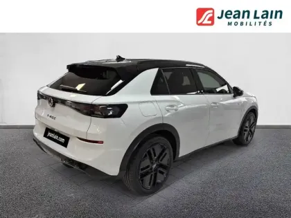 Photo 4 Volkswagen T-roc  1.5 eTSI EVO2 Hybrid 150 ch DSG7