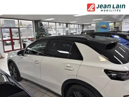 Photo 7 Volkswagen T-roc  1.5 eTSI EVO2 Hybrid 150 ch DSG7