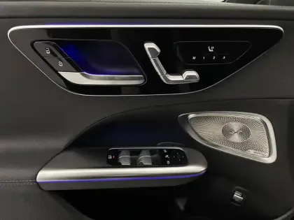 Photo 25 Mercedes Classe C  300 de 9G-Tronic e-Hybrid EQ