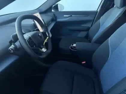 Photo 17 Volvo Ex30  Single Extended Range 272 ch 1EDT