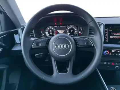 Photo 15 Audi A1  Sportback 30 TFSI 116 ch S tronic 7