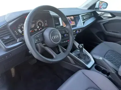 Photo 14 Audi A1  Sportback 30 TFSI 116 ch S tronic 7