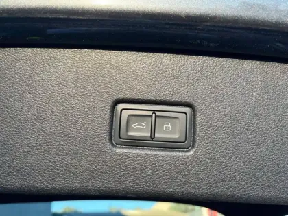 Photo 20 Audi Q5  Sportback 55 TFSIe 367 S tronic 7 Quattro