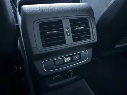 Photo 34 Audi Q5  Sportback 55 TFSIe 367 S tronic 7 Quattro