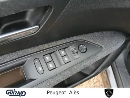 Photo 32 Peugeot 3008 Gén. II Ph2 Active Pack 5