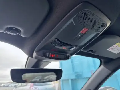 Photo 22 Peugeot 2008  BlueHDi 130 S&S EAT8