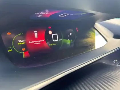 Photo 9 Peugeot 2008  BlueHDi 130 S&S EAT8