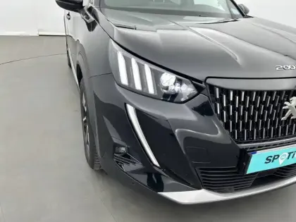 Photo 39 Peugeot 2008  BlueHDi 130 S&S EAT8