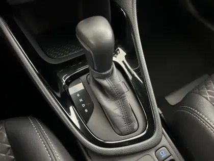 Photo 16 Toyota Yaris  Hybride 116h