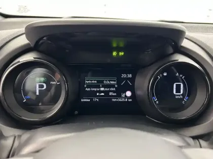 Photo 12 Toyota Yaris  Hybride 116h