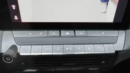 Photo 16 Opel Astra  Hybride Rechargeable 180 ch BVA8