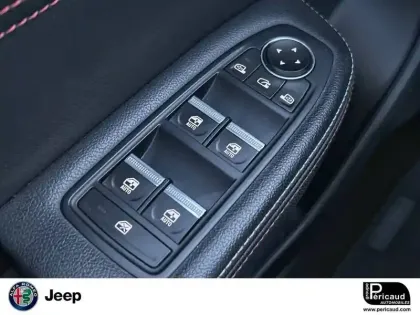 Photo 16 Renault Arkana  E-Tech 145 - 21B