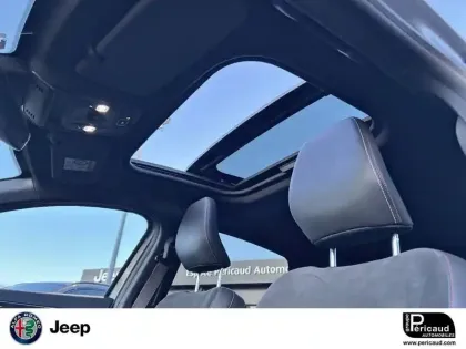 Photo 17 Renault Arkana  E-Tech 145 - 21B