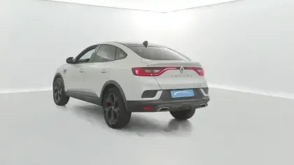 Photo 11 Renault Arkana  E-Tech hybride 145