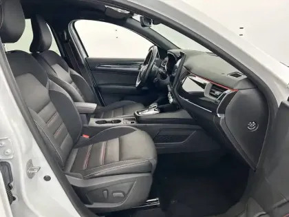 Photo 22 Renault Arkana  E-Tech hybride 145