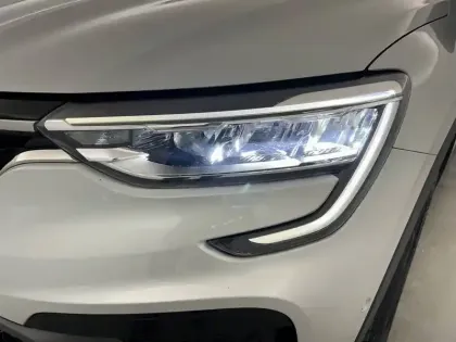 Photo 29 Renault Arkana  E-Tech hybride 145