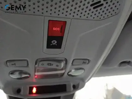 Photo 39 Peugeot 208  Hybrid 110 e-DCS6