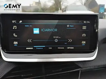 Photo 33 Peugeot 208  Hybrid 110 e-DCS6