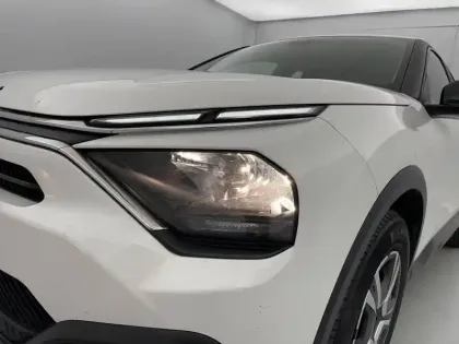 Photo 56 Citroën C4  SOCIETE BLUEHDI 110 S&S BVM6