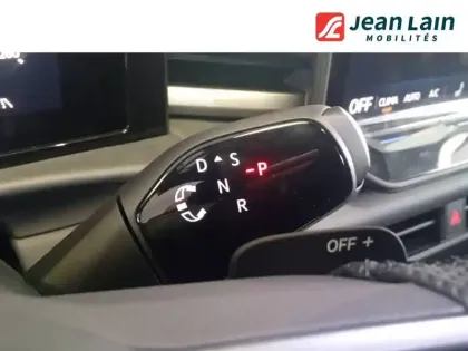 Photo 12 Volkswagen T-roc  1.5 eTSI EVO2 Hybrid 150 ch DSG7