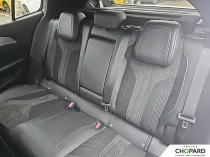 Photo 18 Peugeot 408  Hybrid 136 e-DCS6