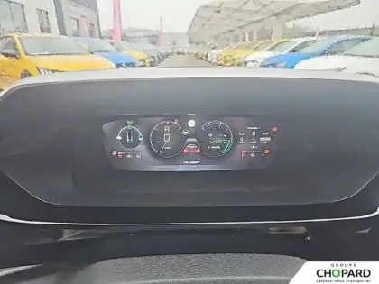 Photo 48 Peugeot 408  Hybrid 145 e-DCS6