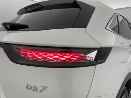 Photo 29 DS Ds 7 DS7 Crossback Hybride E-Tense 300 EAT8 4x4