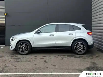 Photo 35 Mercedes GLA  250 e Hybrid EQ 8G-DCT