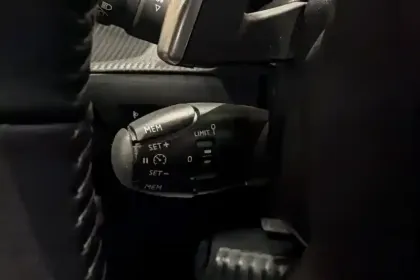 Photo 23 Peugeot 2008  PureTech 130 S&S EAT8