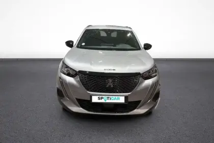 Photo 1 Peugeot 2008  PureTech 130 S&S EAT8