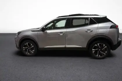 Photo 2 Peugeot 2008  PureTech 130 S&S EAT8